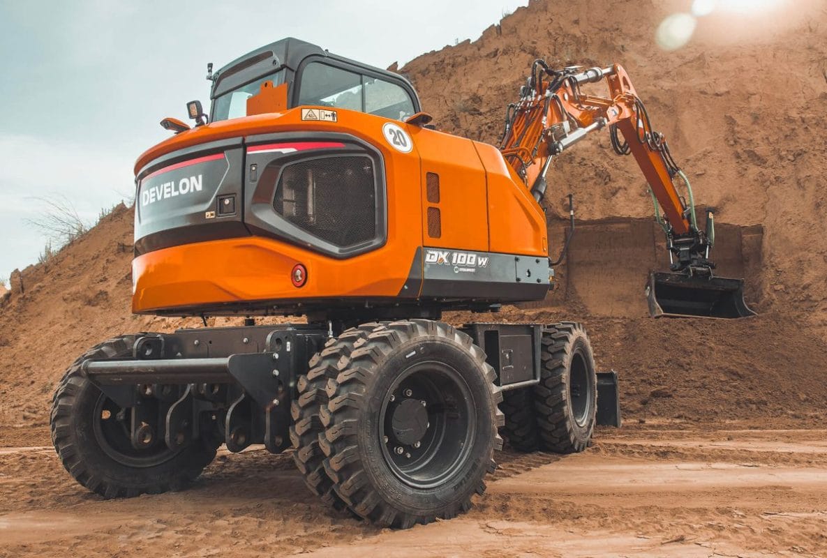 Doosan/Develon machine