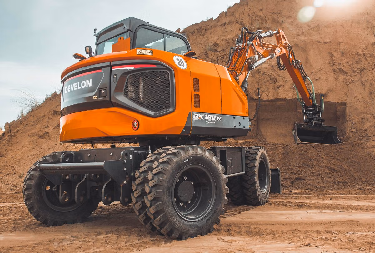Doosan/Develon machine